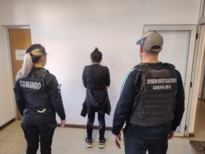 mujer-detenida-por-robo