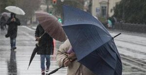 primavera-viento-lluvia-frio-644x362-7as1l3t2baq0-2nb2s76qu510-e1752708489367