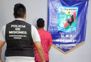 detienen-a-rompevidrios-e1762821584525