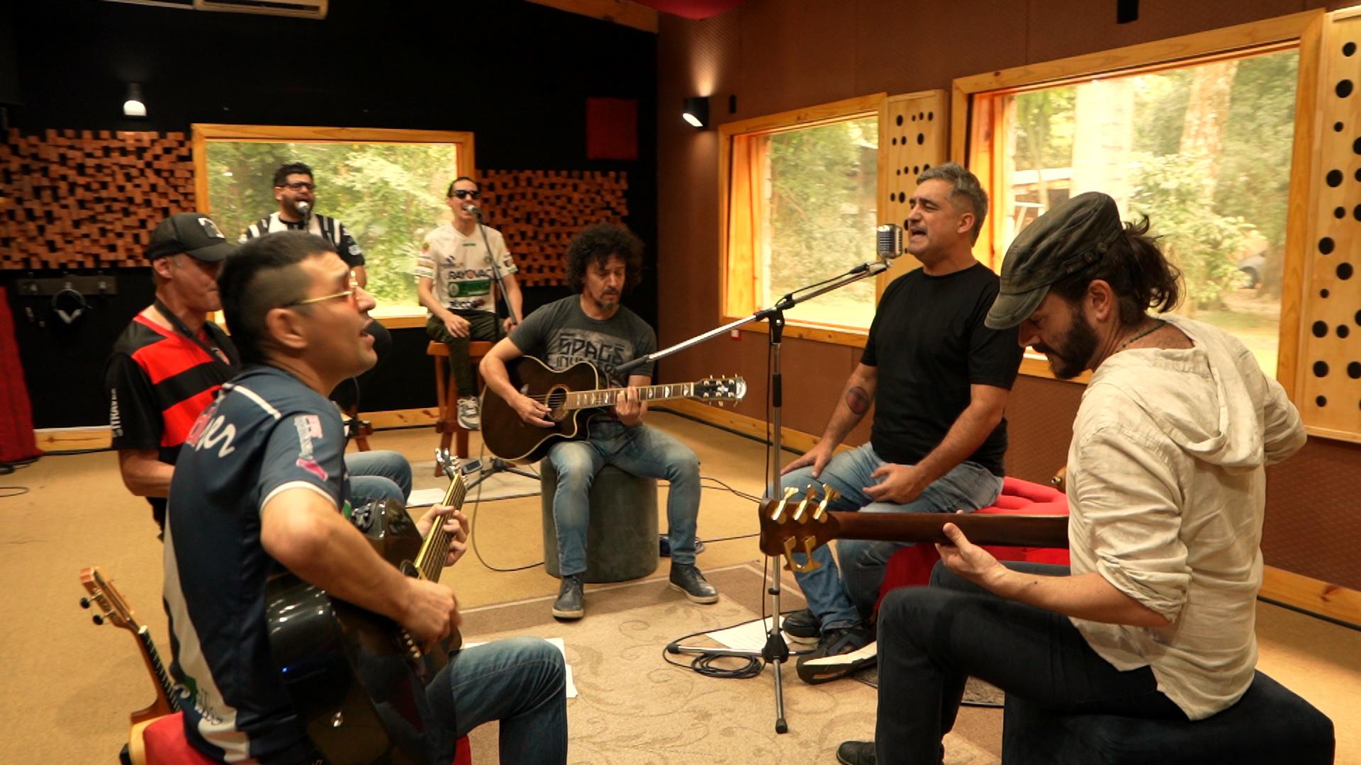 "La Murga" y "El Banco Local"