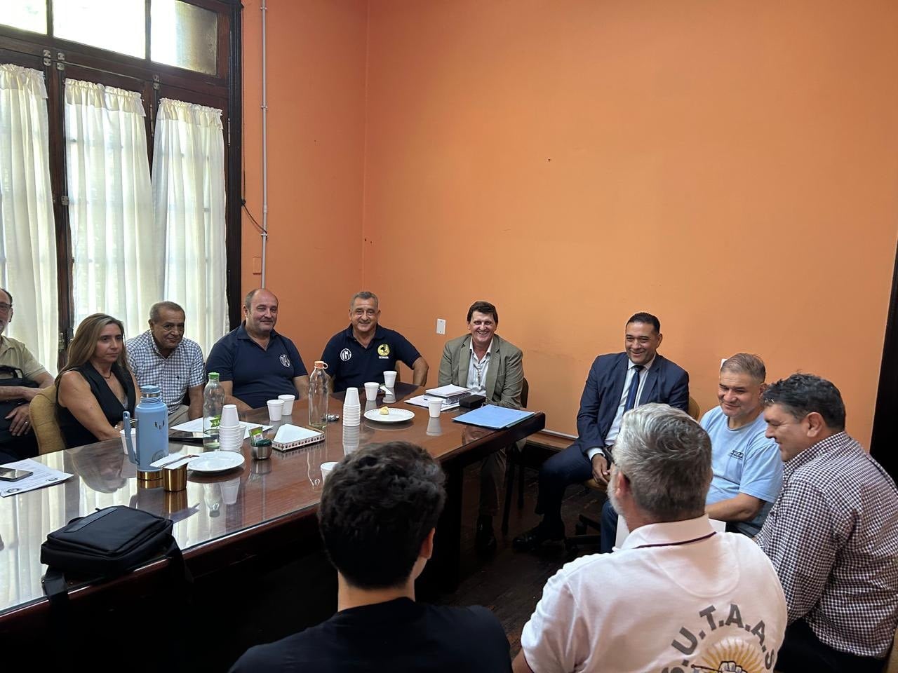 El Gobierno de Misiones acordó aumentos salariales