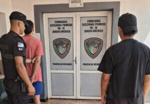 detenidddo-en-jardin-e1772762206792