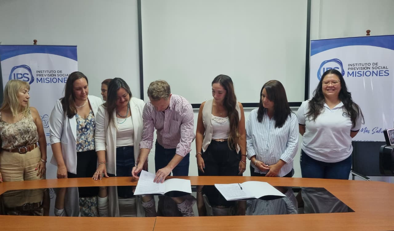 firma de convenio IPS (2)