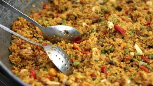 paella-pollo-costillas