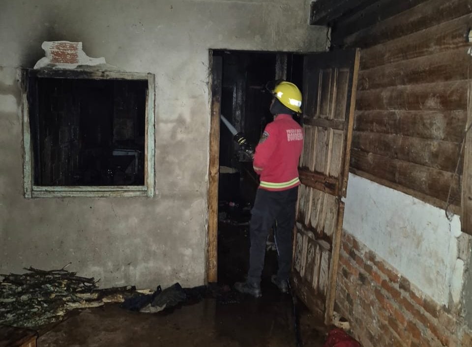 Incendio en una vivienda de Garupá