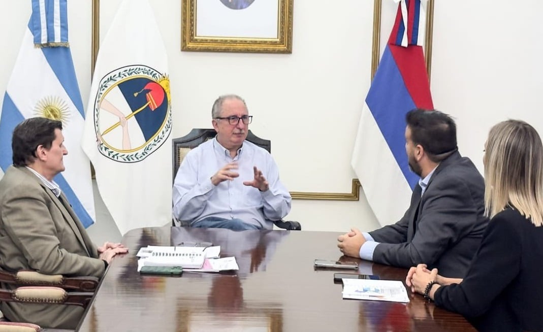 Passalacqua recibió a directivos del Banco Macro