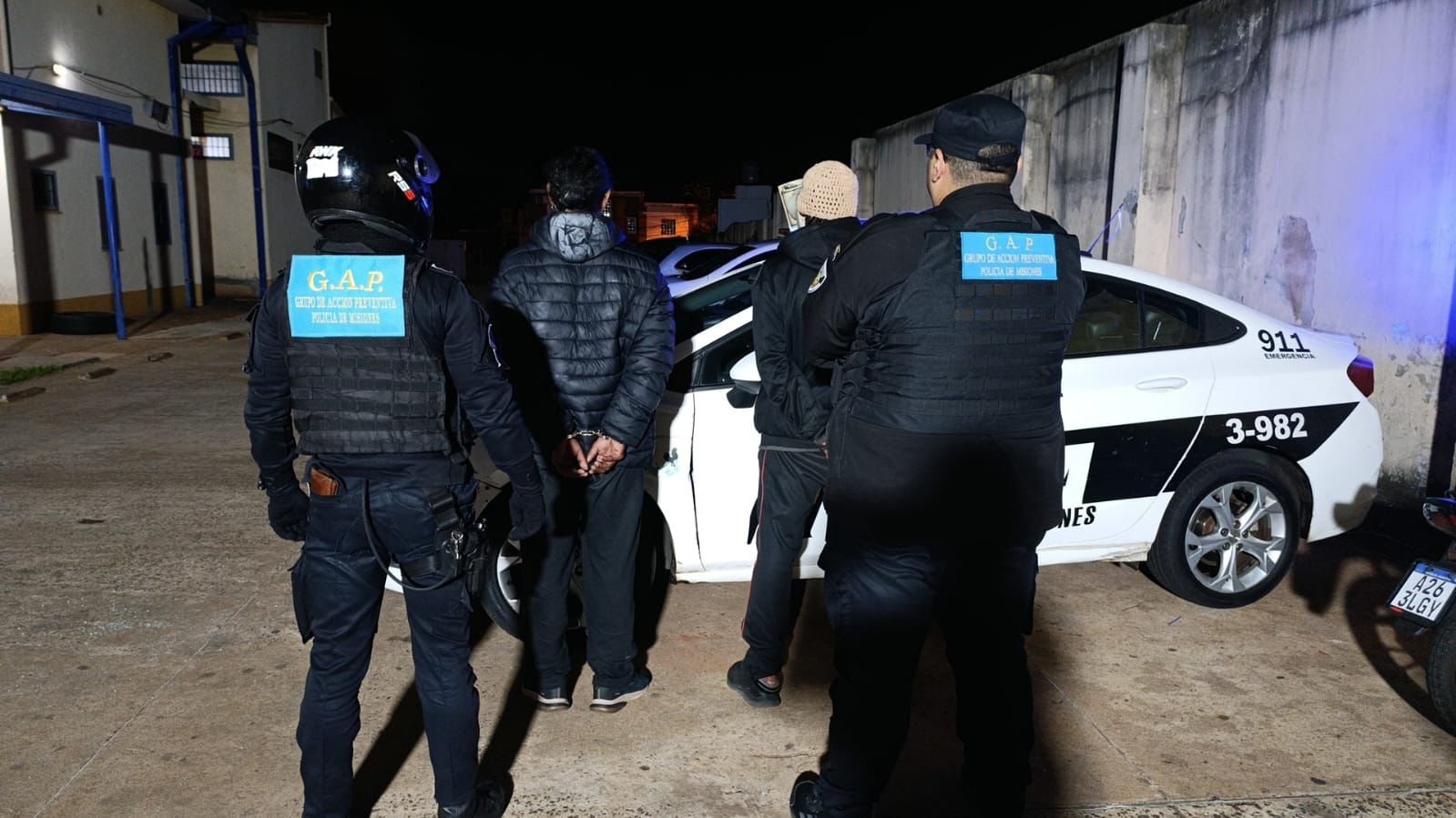 operativos policiales en Posadas y Garupá
