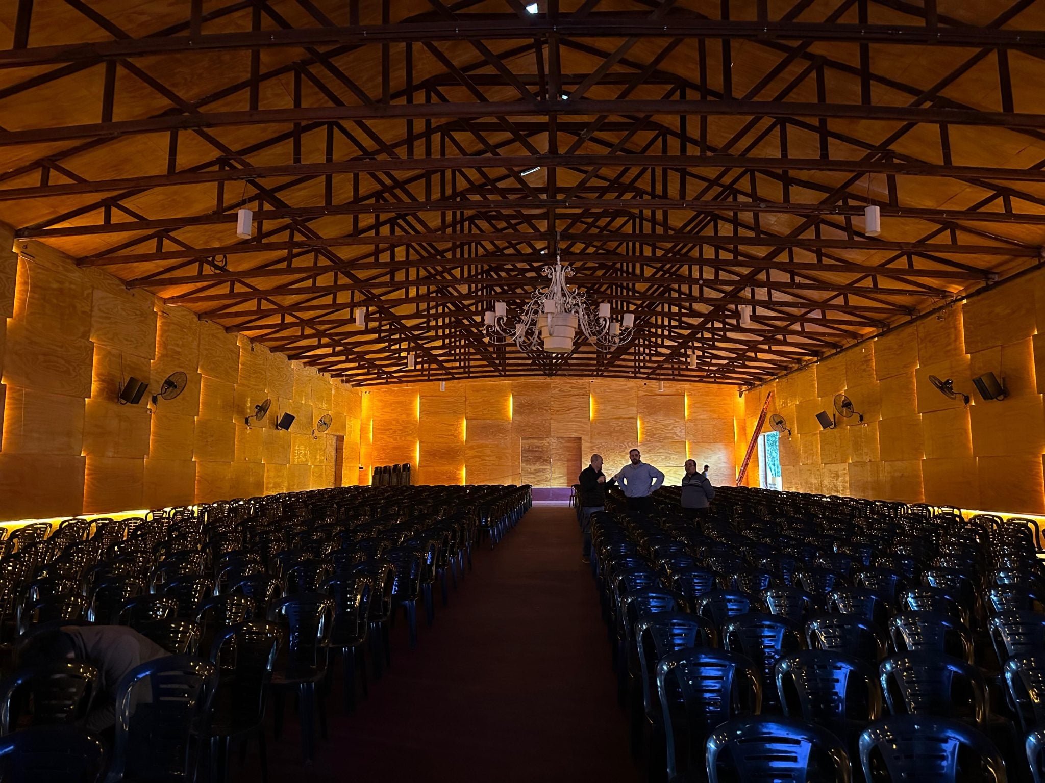 Alem inaugura hoy su Cine Teatro