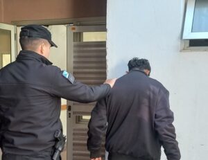 ladron-detenido-4-e1782083438275