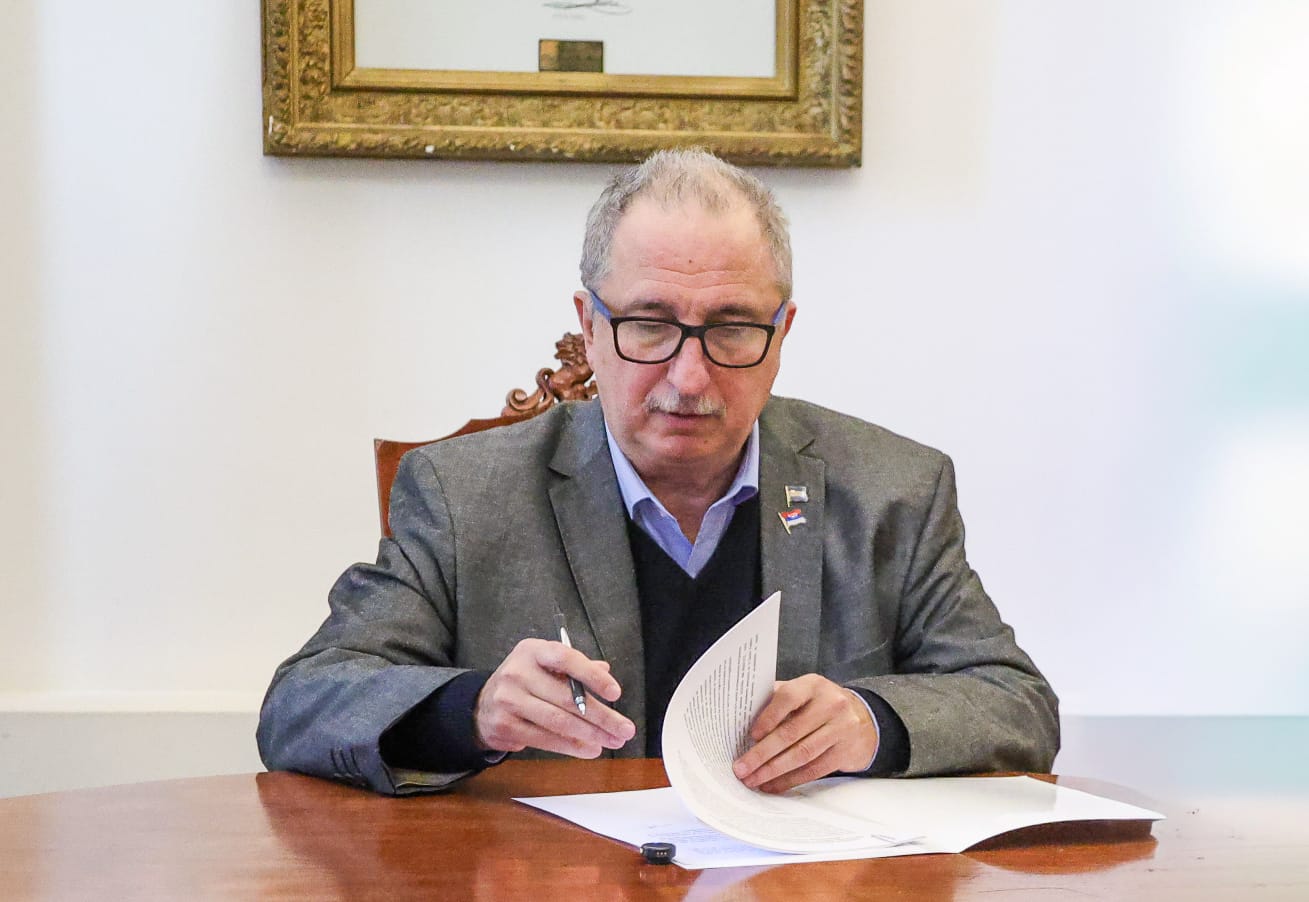 Passalacqua avanza con una reforma del Estado