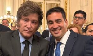 Javier-Milei-y-Adrian-Ravier