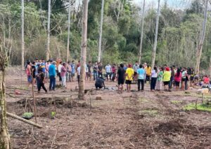 Tierras-de-Ruff-Propietarios-y-colonos-acompanan