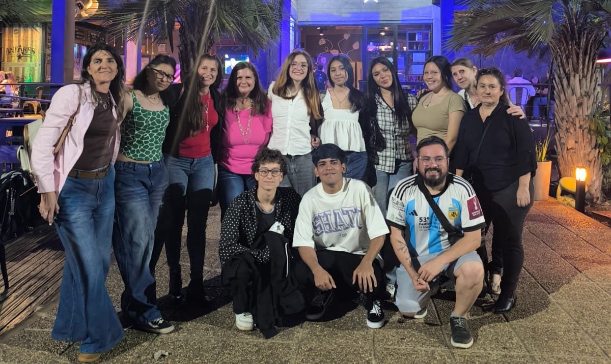 alumnos del Nacional y la Normal Mixta
