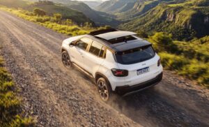 jeep-avenger-limited-techosolar-1