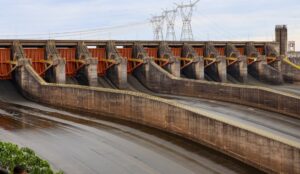 represa-Itaipu-1