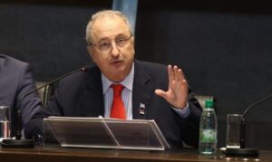 Hugo-Passalacqua-en-la-apertura-de-sesiones-2026-e1786482768620