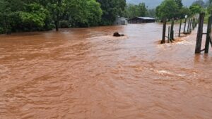 inundacion-aldea-guiray